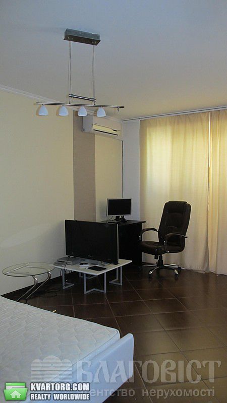 Sell 1-room apartment. Киев,  Лабораторный пер — photo 2