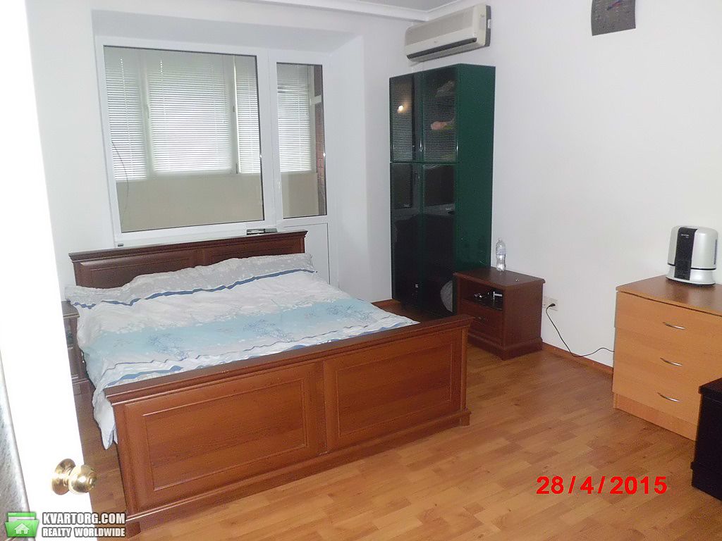 Rent out 3-room apartment. Днепропетровск, Карла Маркса — photo 3