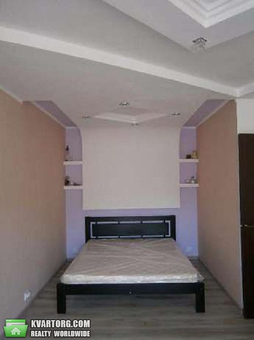 Rent out 1-room apartment. Киев,  Харьковское шоссе — photo 3