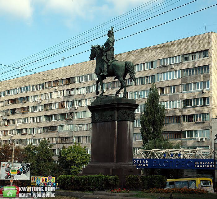 Sell 3-room apartment. Киев,  Шевченко бул — photo 1