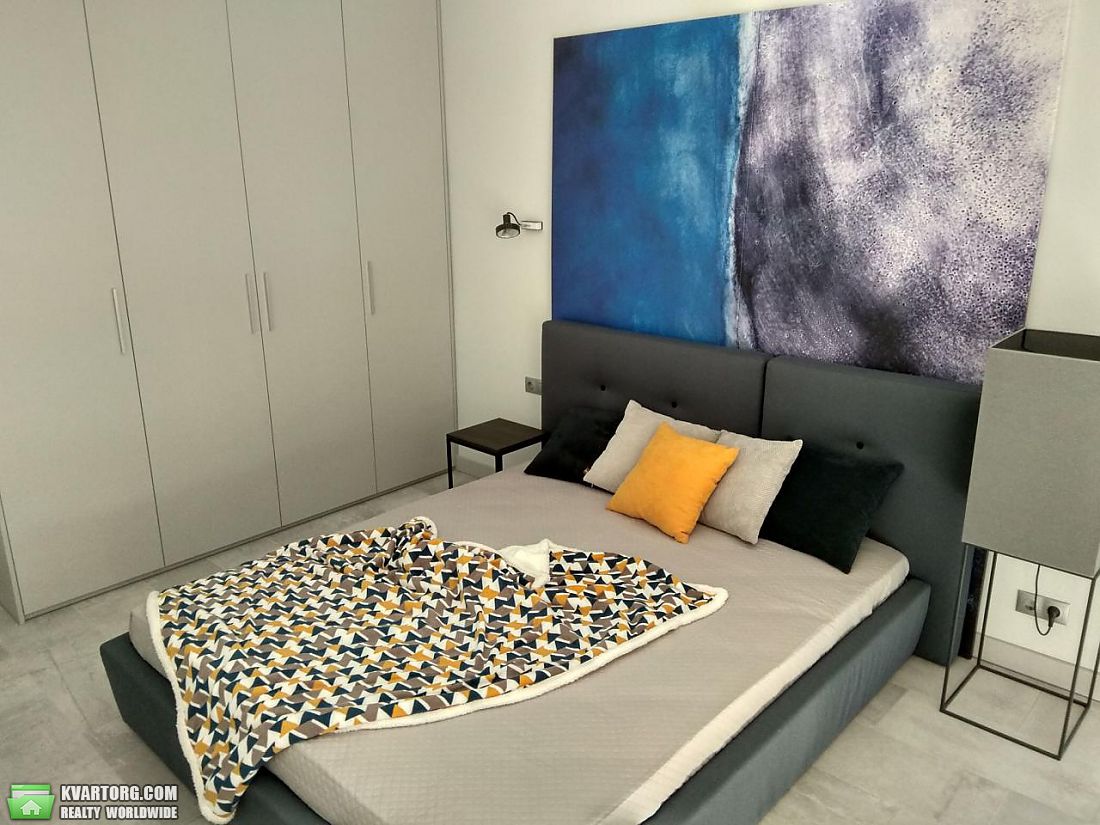 Rent out 2-room apartment. Киев,  Златоустовская — photo 7