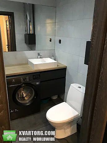 Rent out 2-room apartment. Киев, Семьи Кристеров — photo 4