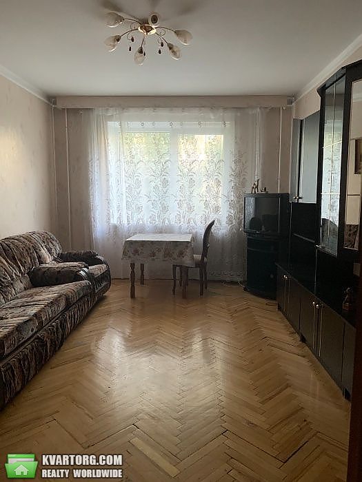 Sell 3-room apartment. Киев,  Дегтяревская — photo 4