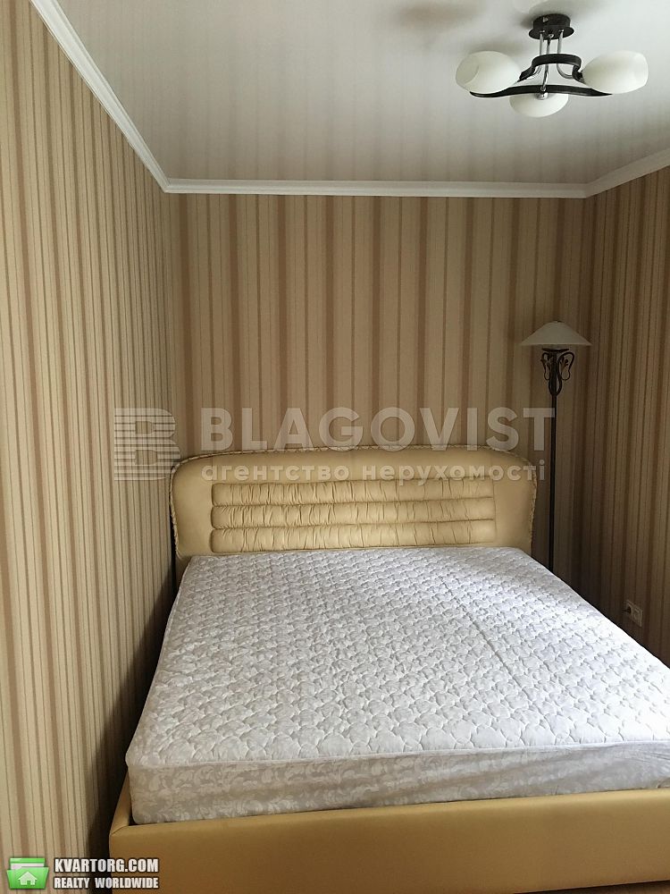 Rent out 2-room apartment. Киев, генерала Алмазова — photo 2