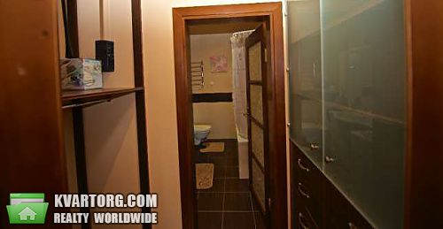 Rent out 2-room apartment. Киев, Почайнинская — photo 8