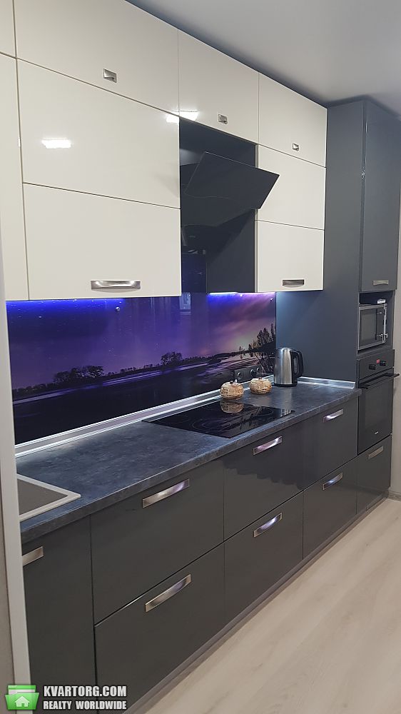 Sell 2-room apartment. Киев,  Милославская — photo 3