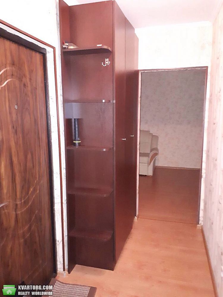 Rent out 2-room apartment. Киев, архипенко — photo 2
