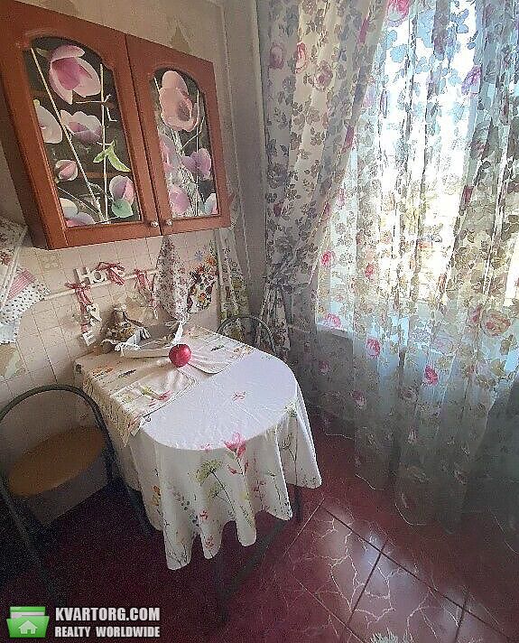 Sell 2-room apartment. Киев,  Автозаводская — photo 8