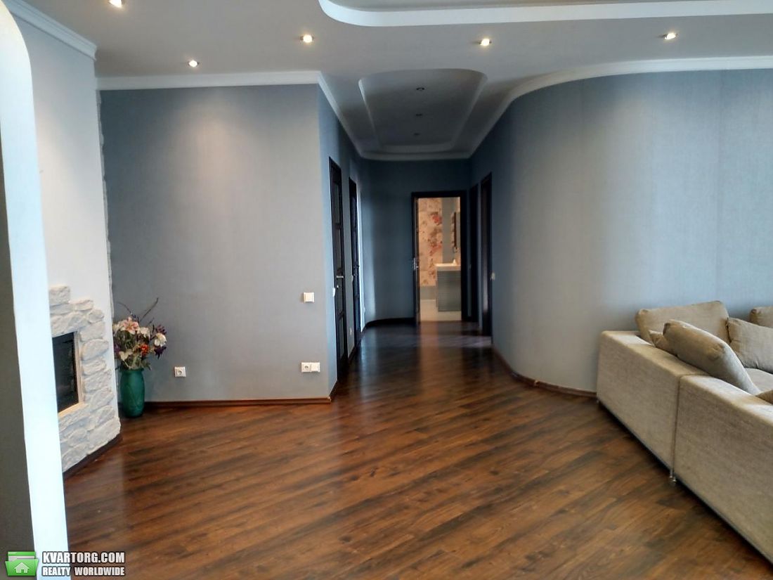 Rent out 3-room apartment. Киев, Коновальца — photo 2
