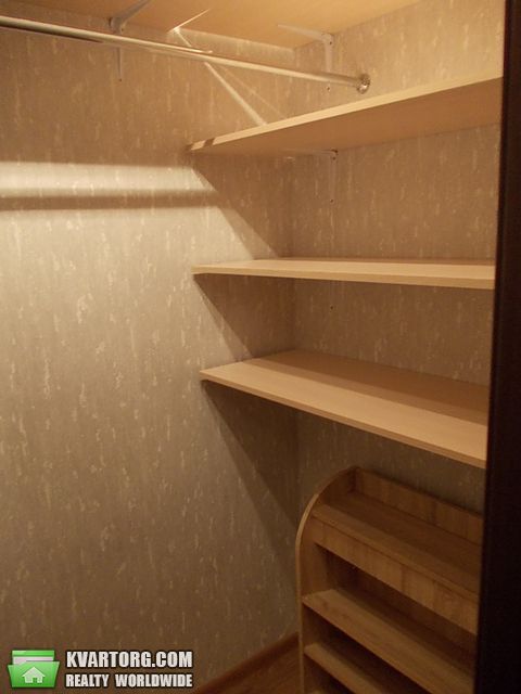 Rent out 1-room apartment. Киев, Данченко Сергей — photo 6