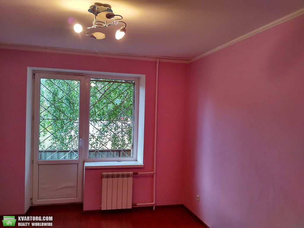 Sell 2-room apartment. Киев,  Братиславская — photo 5