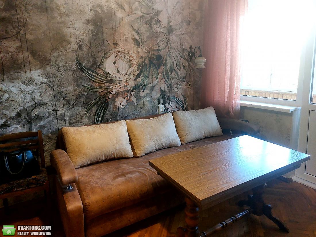 Rent out 2-room apartment. Киев, Преображенська — photo 9