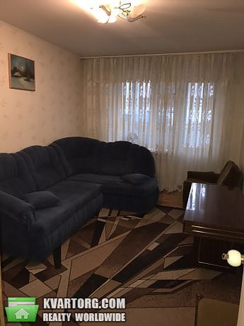 Rent out 2-room apartment. Киев, пожарского — photo 3