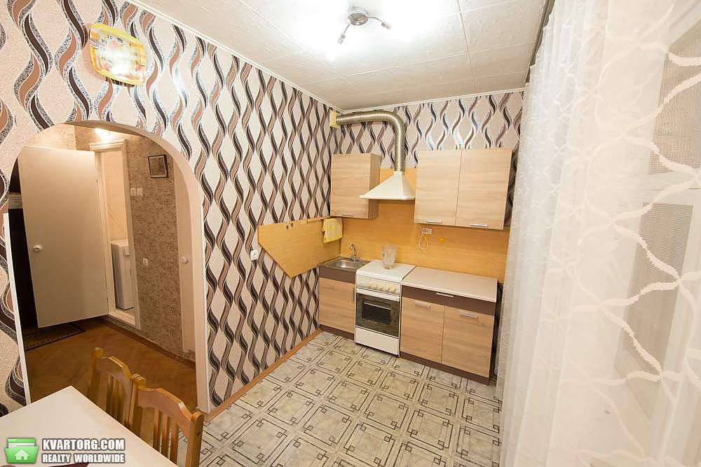 Rent out 1-room apartment. Киев,  Гмыри — photo 7