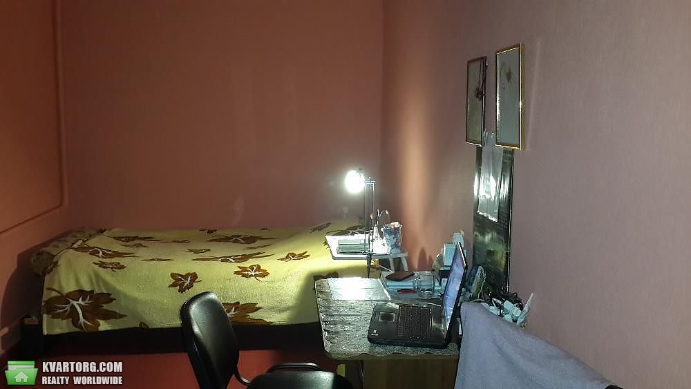 Sell 2-room apartment. Киев,  Багговутовская — photo 1