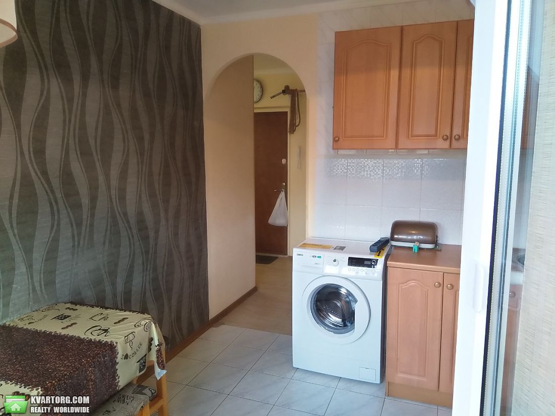 Rent out 2-room apartment. Киев, Малышка — photo 5