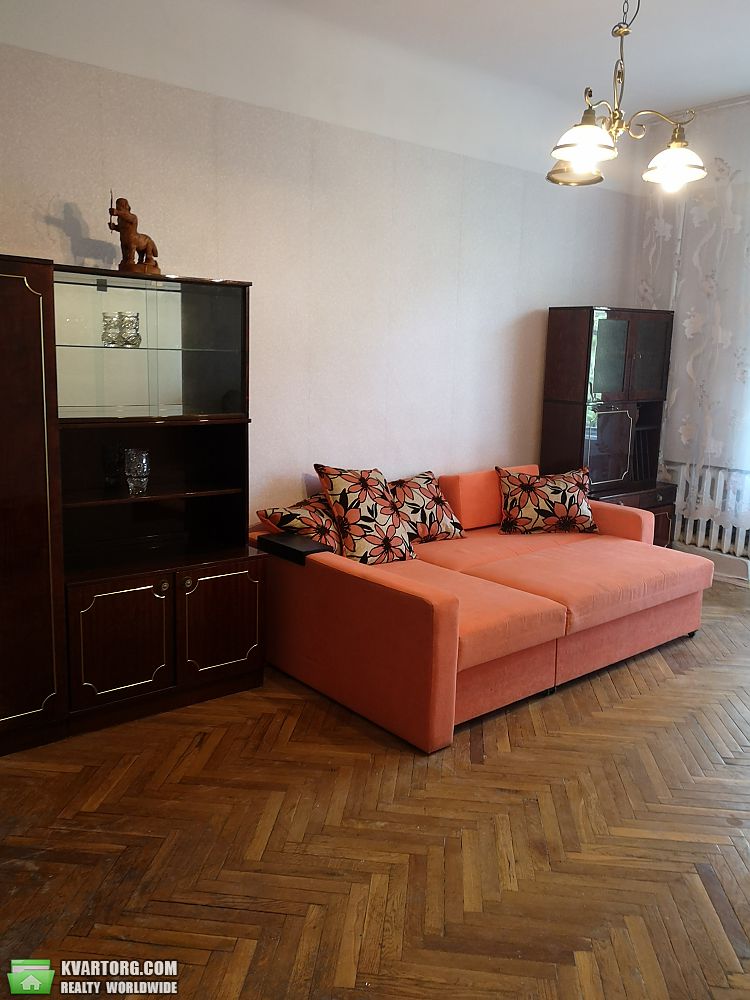Rent out 2-room apartment. Киев,  Чигорина — photo 9