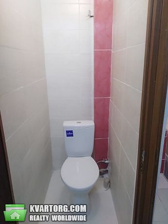 Rent out 2-room apartment. Киев,  Зодчих — photo 5