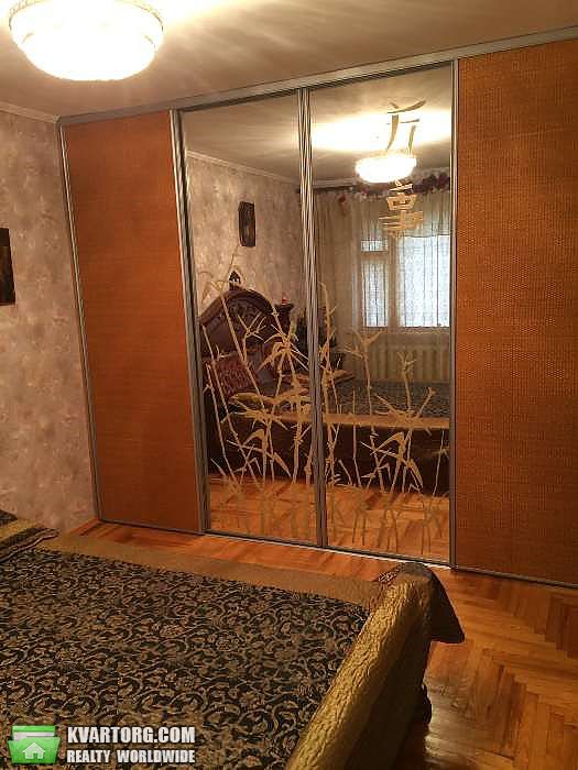 Sell 2-room apartment. Киев,  Краснопольская — photo 1