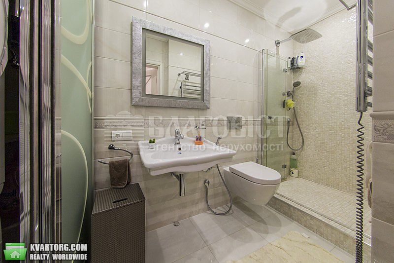 Rent out 3-room apartment. Киев,  Барбюса — photo 8