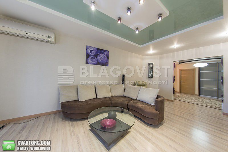 Rent out 3-room apartment. Киев,  Ахматовой — photo 2