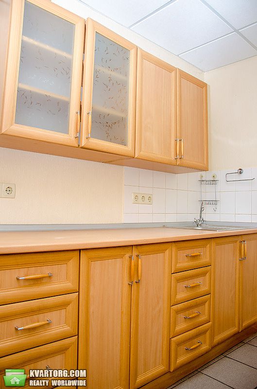 Rent out office. Киев,  Липская — photo 3