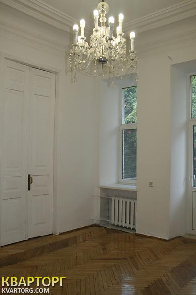 Sell 3-room apartment. Киев, Малоподвальная — photo 2