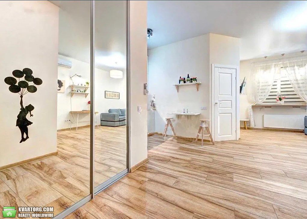 Rent out 1-room apartment. Киев, Тютюнника — photo 2