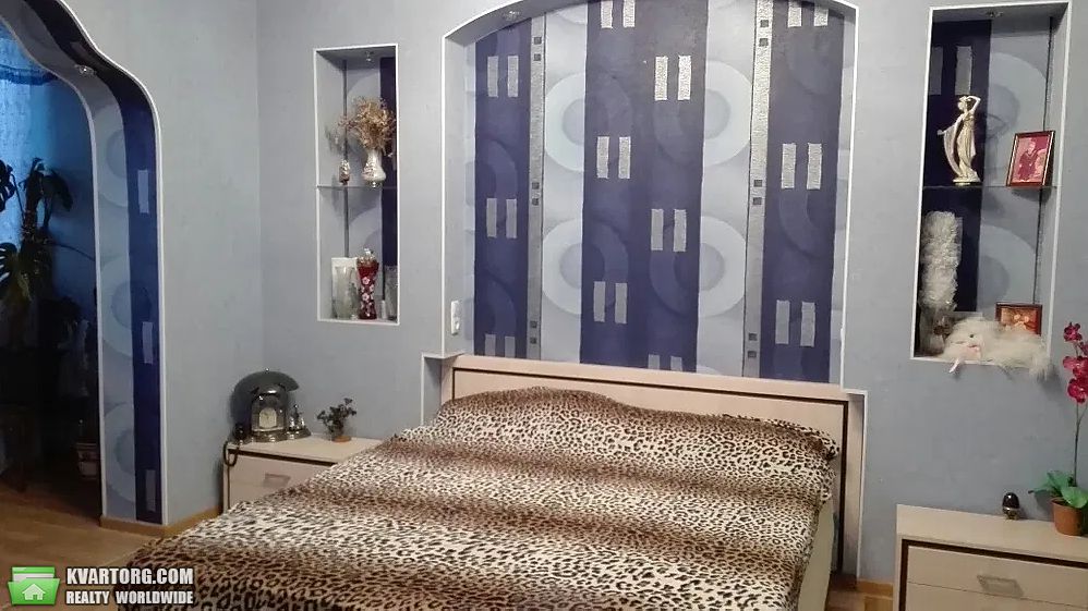 Sell 3-room apartment. Киев,  Цветаевой — photo 2