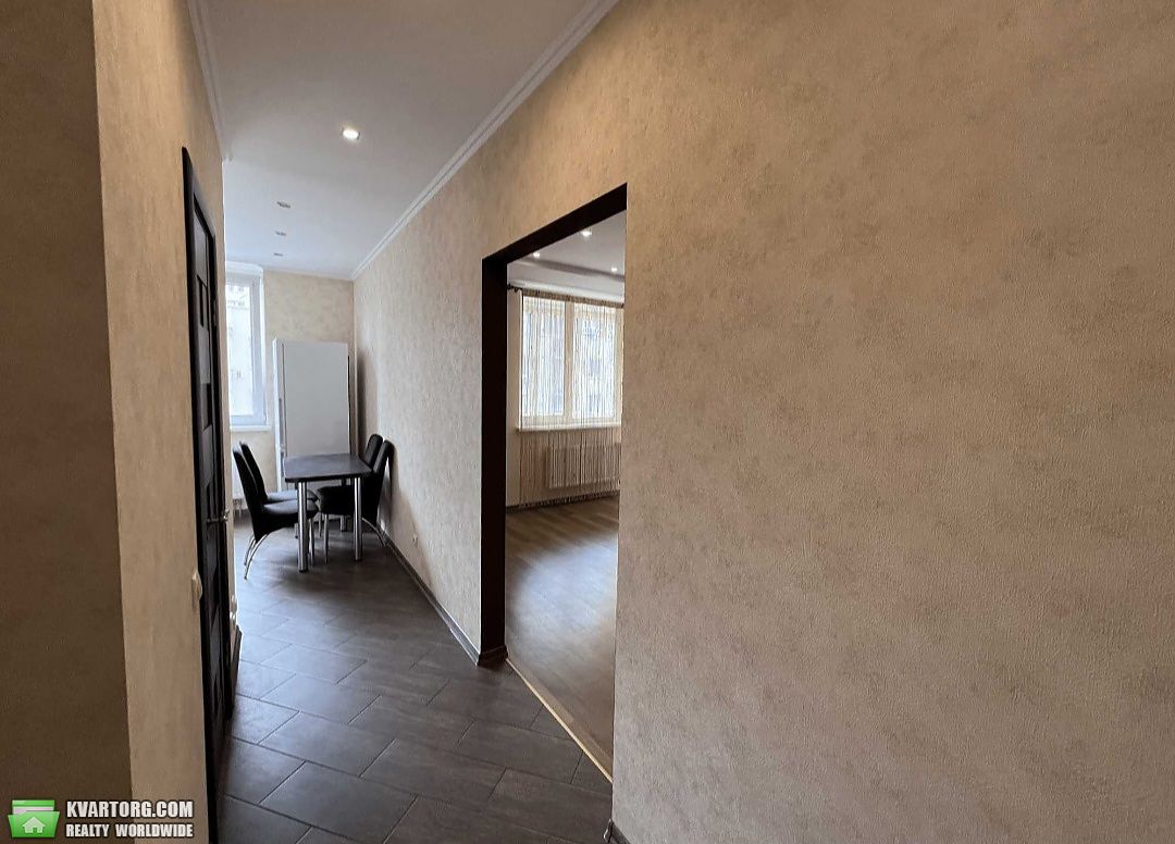 Rent out 1-room apartment. Киев, Ю. Здановської — photo 8