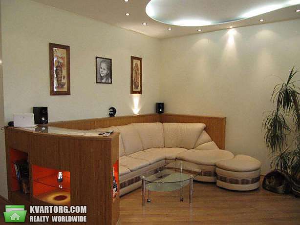 Sell 3-room apartment. Киев, Героев Сталинграда пр — photo 2