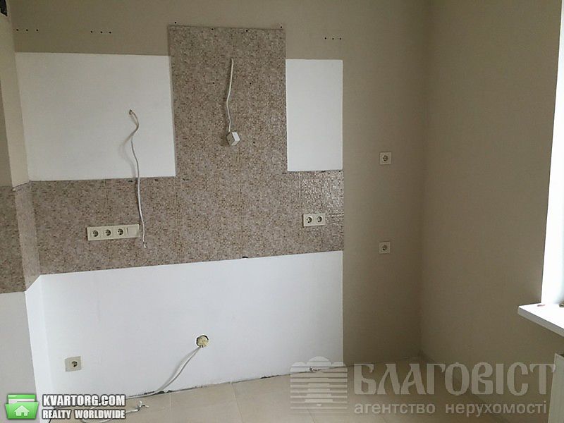 Sell 2-room apartment. Киев,  Здолбуновская — photo 8