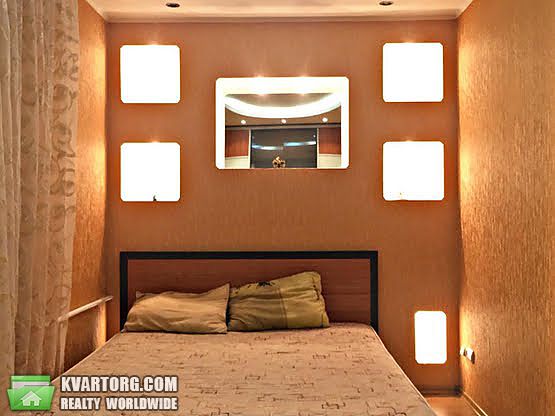 Rent out 2-room apartment. Киев,  Борщаговская — photo 7