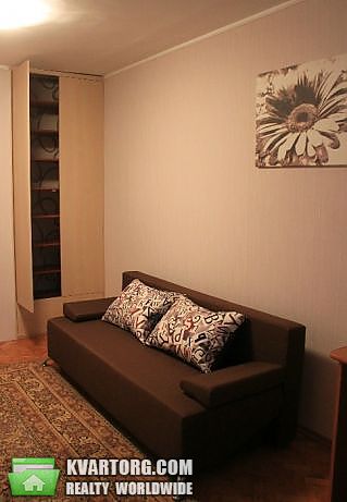 Rent out 2-room apartment. Киев,  Белецкого — photo 1