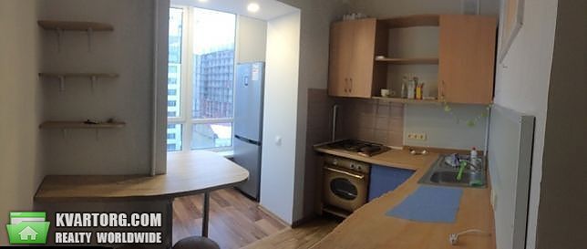 Rent out 2-room apartment. Киев,  Гончара — photo 2