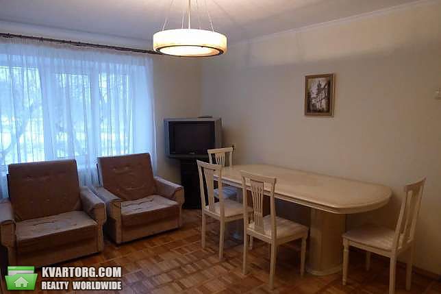 Sell 3-room apartment. Киев,  Курская — photo 1