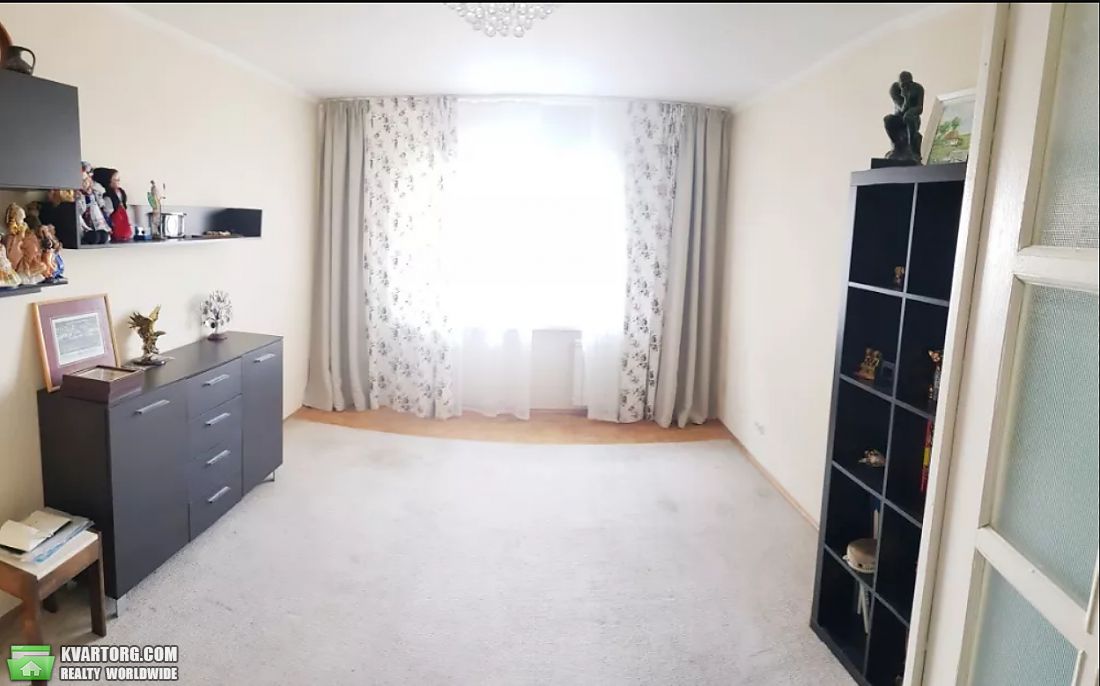 Rent out 3-room apartment. Киев, Радужная — photo 8
