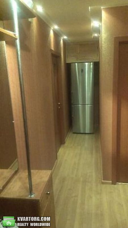 Sell 2-room apartment. Киев,  Метрологическая — photo 1