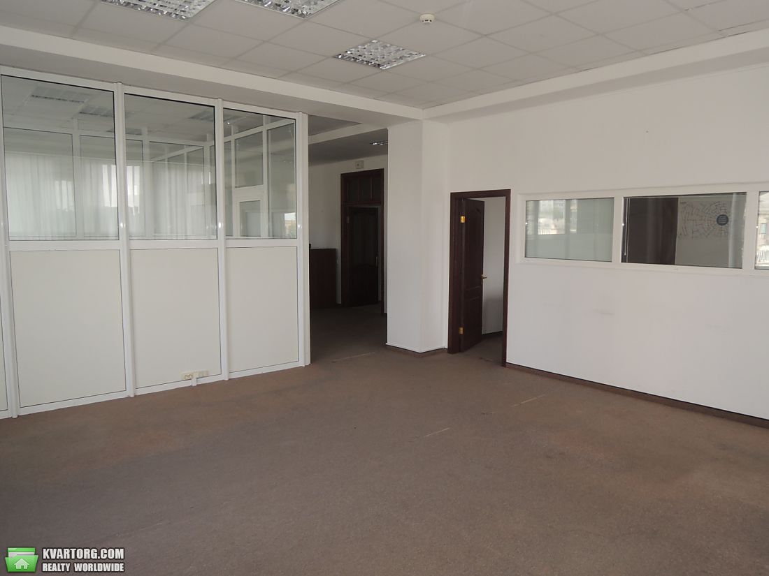 Rent out office. Киев, Соломенская пл — photo 2