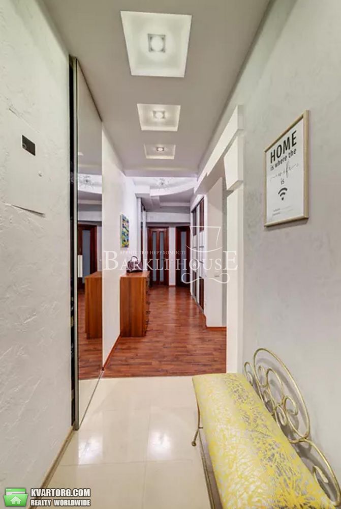 Rent out 3-room apartment. Киев,  Большая Васильковская — photo 9
