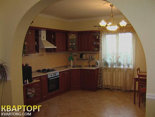 Rent out house. Бровары,  Садовая — photo 1