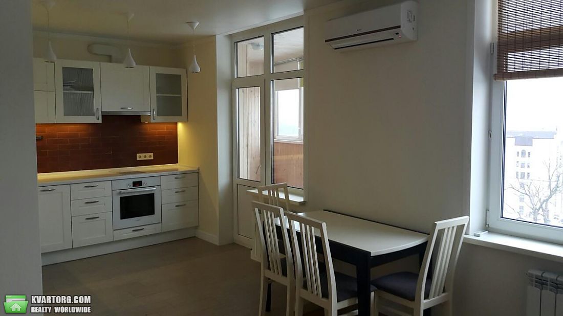 Rent out 3-room apartment. Киев, Сикорского — photo 2