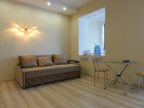 Rent out 1-room apartment. Харьков, Культуры 10 — photo 1