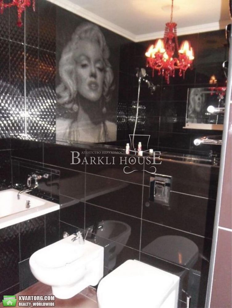 Rent out 2-room apartment. Киев, Коновальца — photo 7