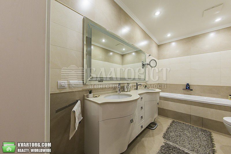 Rent out 3-room apartment. Киев,  Барбюса — photo 7