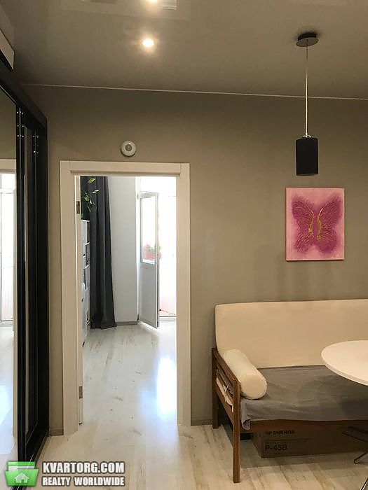 Sell 1-room apartment. Киев,  Ломоносова — photo 3