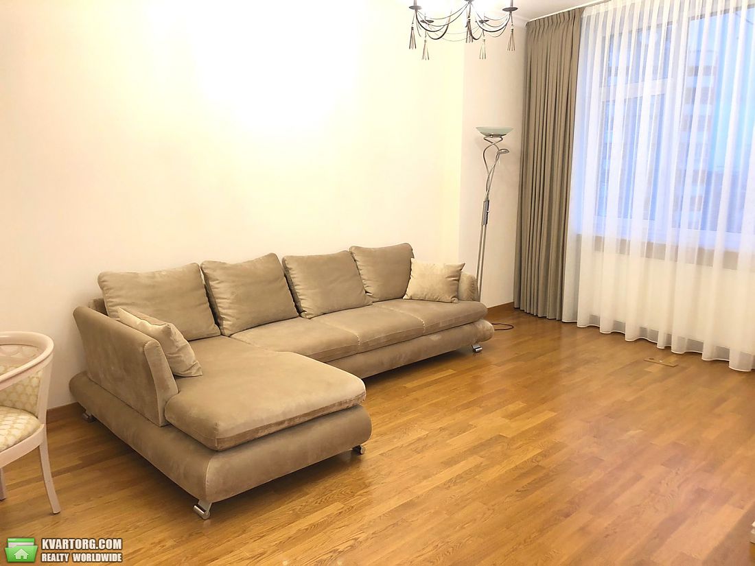 Rent out 5-room apartment. Киев,  Старонаводницкая — photo 3