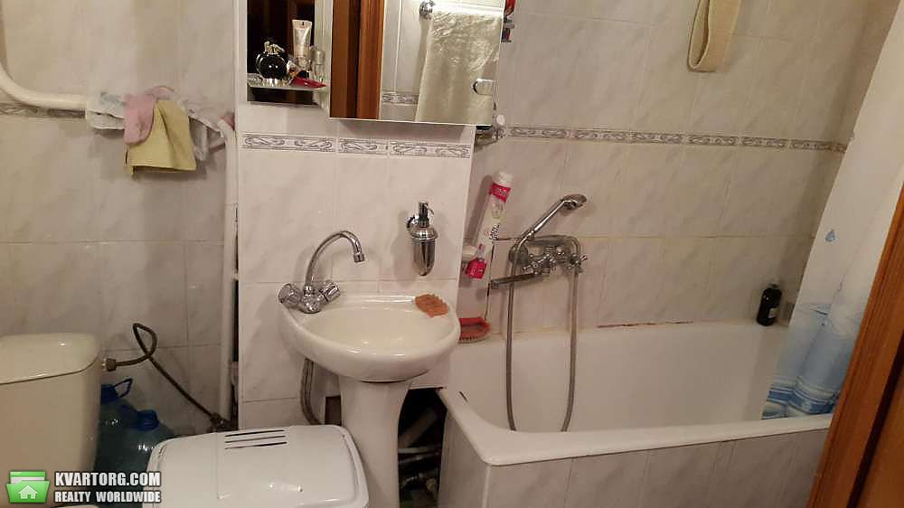 Sell 2-room apartment. Киев,  Озерная — photo 3