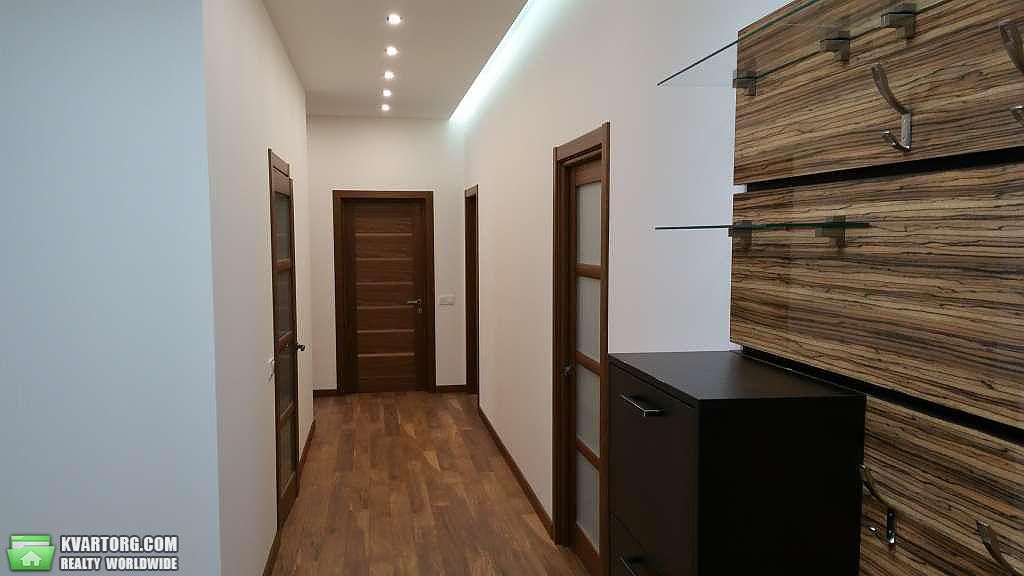 Rent out 4-room apartment. Киев,  Полтавская — photo 10