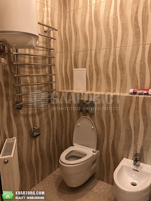 Rent out 2-room apartment. Киев,  Боженко — photo 1